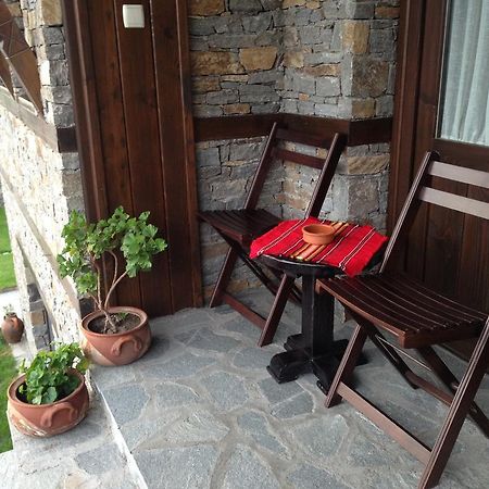 Delchevata Kushta V Lešten Exteriér fotografie